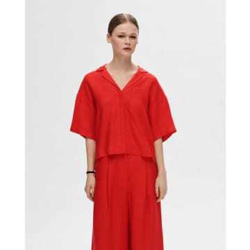 Shop Selected Femme | Lyra Boxy Linen Shirt | Scarlet Flame