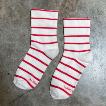 Le Bon Shoppe Candy Cane Wally Sneaker Sock In Red