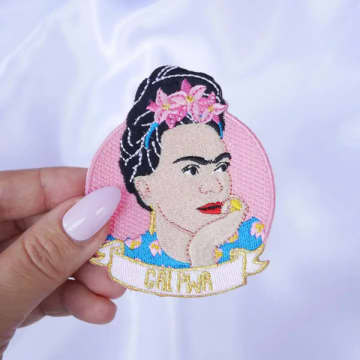 Malicieuse Frida Kahlo Mini Iron-on Patch In Pink