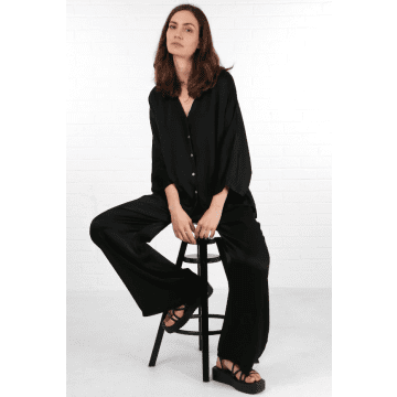 Msh Oversized Button Down Silk Textured Blouse In Black