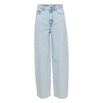 Shop Gestuz The  Kailygz High Waisted Wide Jeans Light Blue Washed