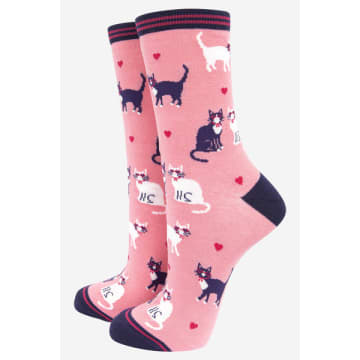 Shop Sock Talk Women's Cats In Love Bamboo Socks In Pink