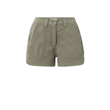 Yaya Woven Cargo Shorts With High Waist, A Zip Fly And Pockets In Green