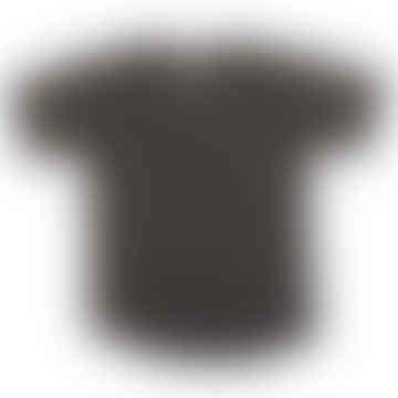 Camiseta negra desgastada