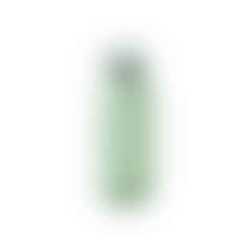 Botella de agua verde