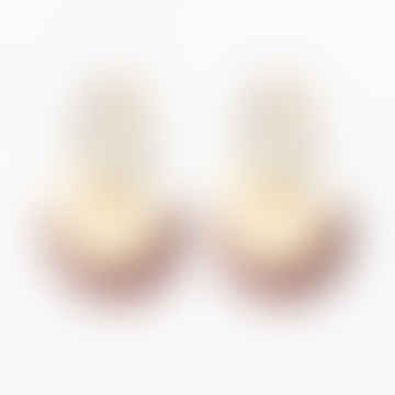 Boucles d'oreilles plaquées or élégantes avec pendentif demi-lune.