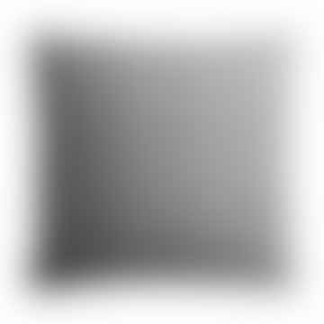 Horizon -Kissenbedeckung 50 x 50 cm in Grau in 50% Alpaka & 40% Schafwolle