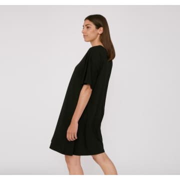 Robe Noire Tencel™ Lite T Shirt Dress