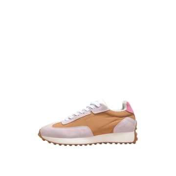 Wally Runner Trainer Peach Whip Shoes