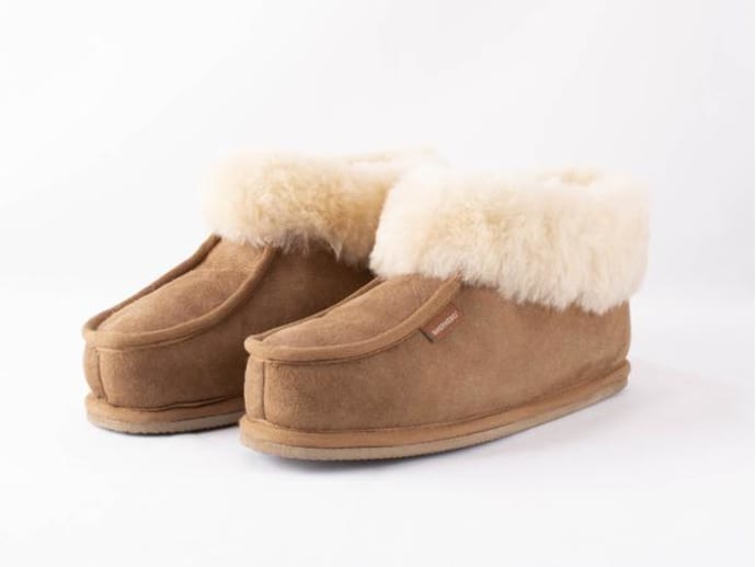 sheepskin slippers size 5