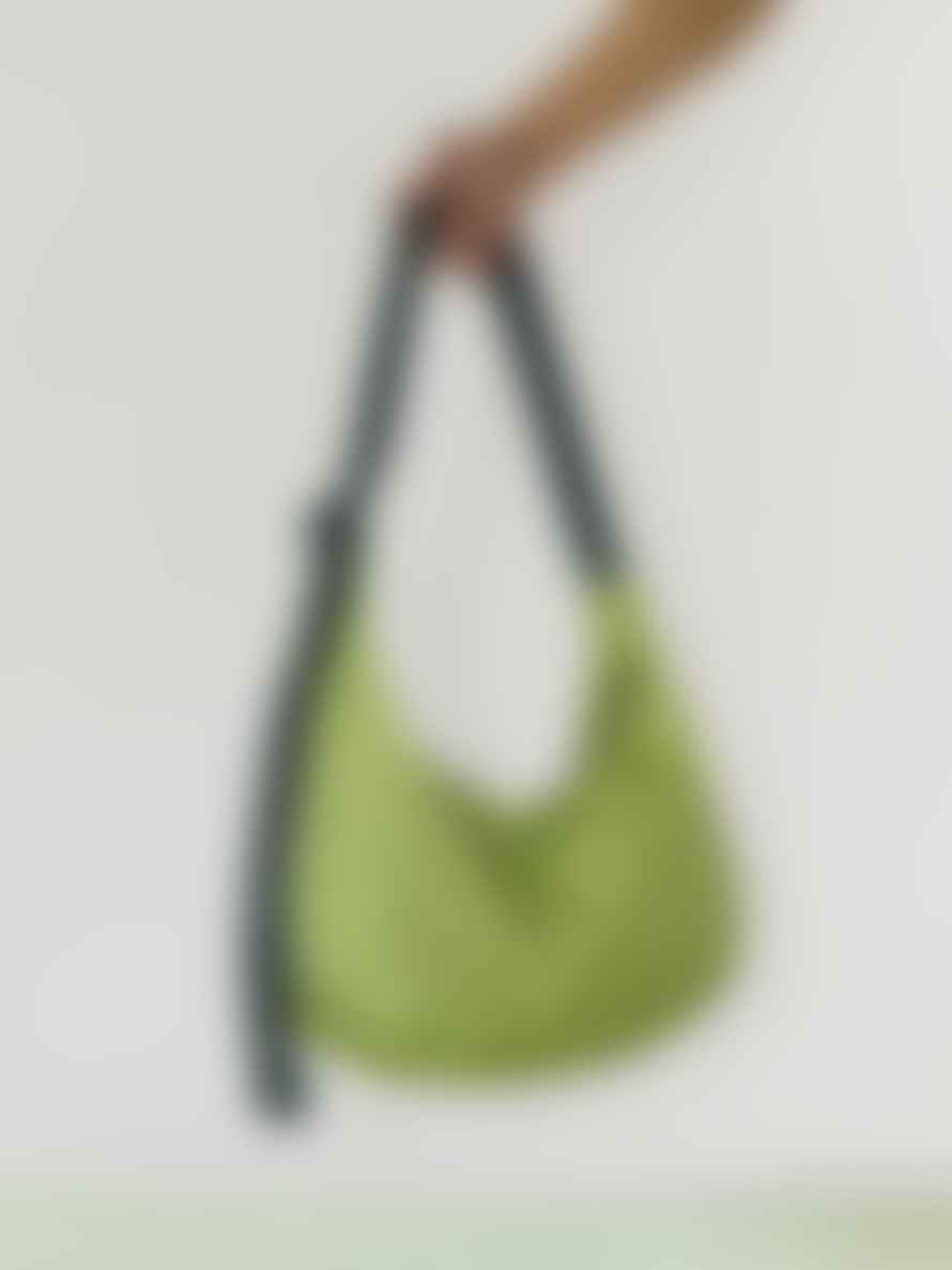 Baggu Medium Nylon Crescent Bag - Green Apple