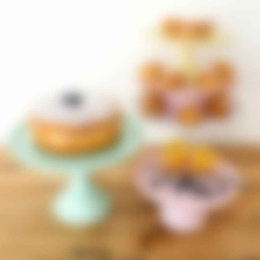 Hip Products LLC Small Pink Melamine Cake Stand
