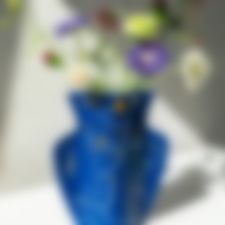 Octaevo Vasage Blue Jaime Hayon Paper Vase