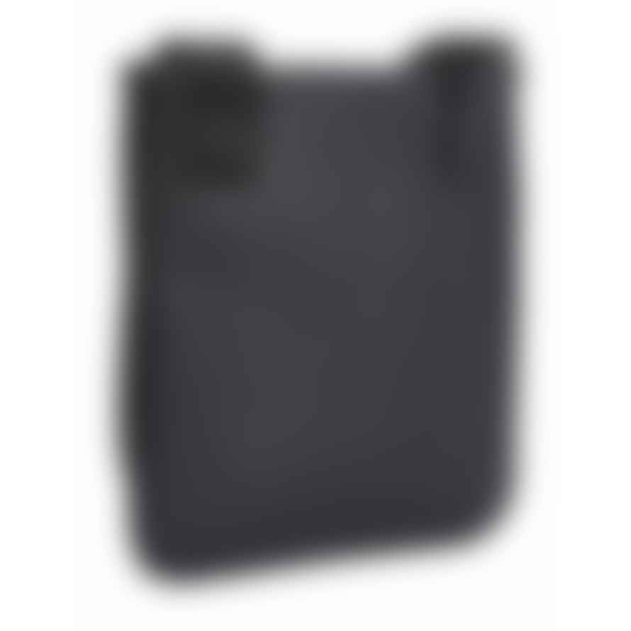 Tommy Hilfiger Essential Pebble Grain Small Crossover Bag Black