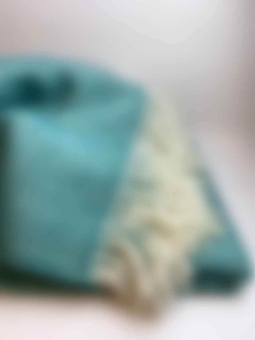 D&T Design Blanket Wool Punto Turquois/ White FB 4500
