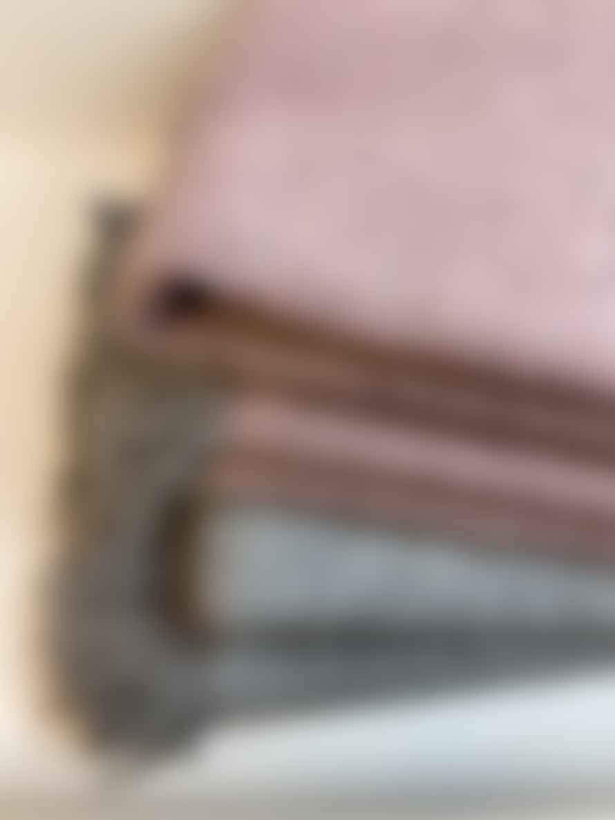 D&T Design Blanket Wool Punto Rose/ Grey FB 1258