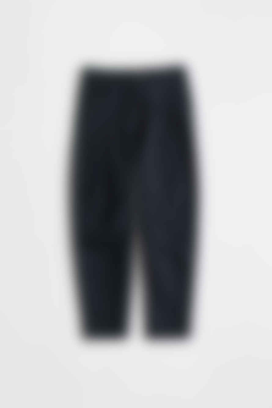 A KIND OF GUISE Pleated Wide Trousers Black