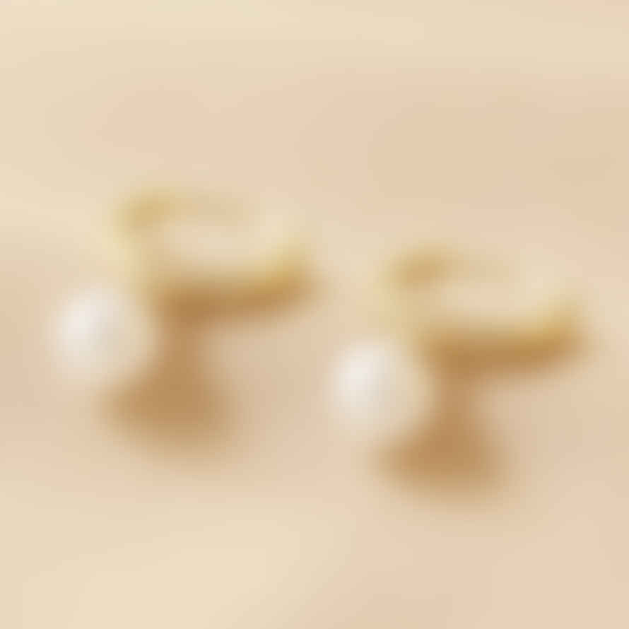 Lisa Angel - Glass Pearl Huggie Hoop Earrings In Gold