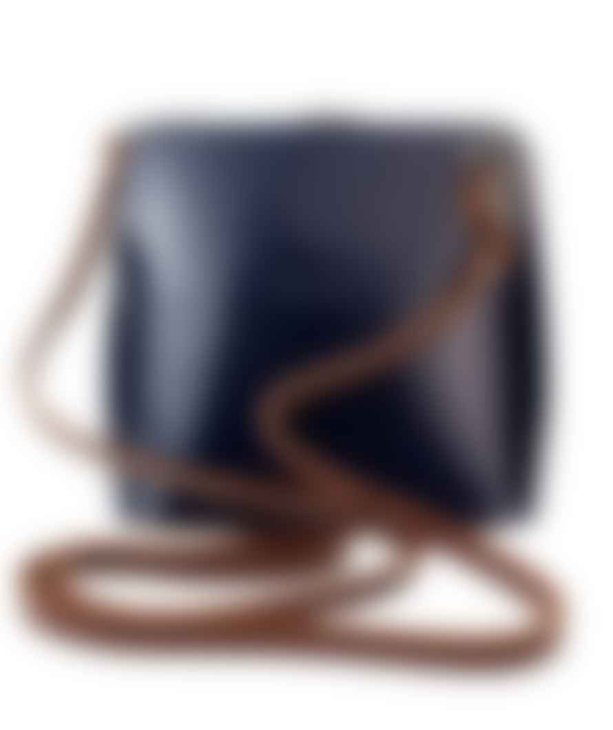 Urbiana Vera Leather Bag