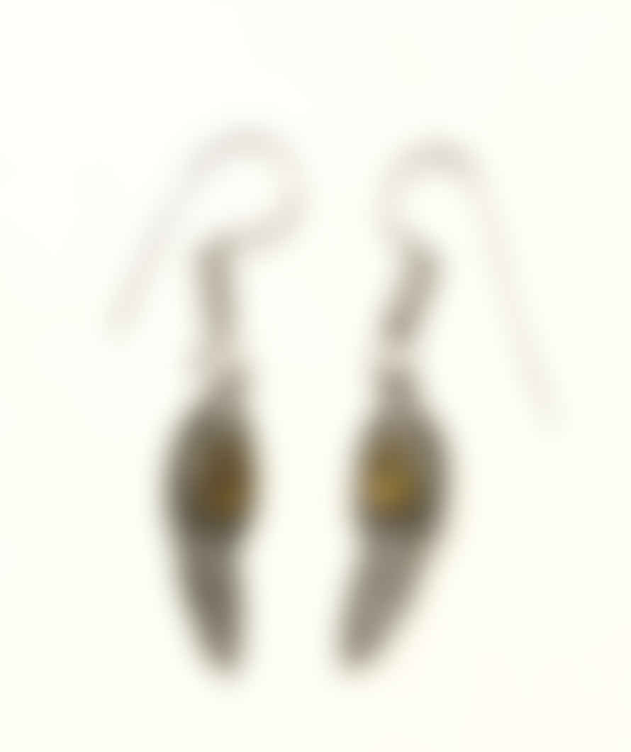 Urbiana Leaf Dangling Earrings