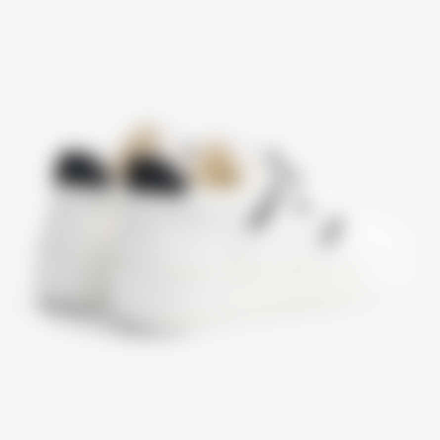 MoEa | Grape Vegan Sneakers | Black & White