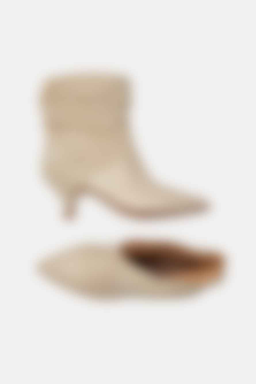 Fabienne Chapot Desert Sand Kelly Boots
