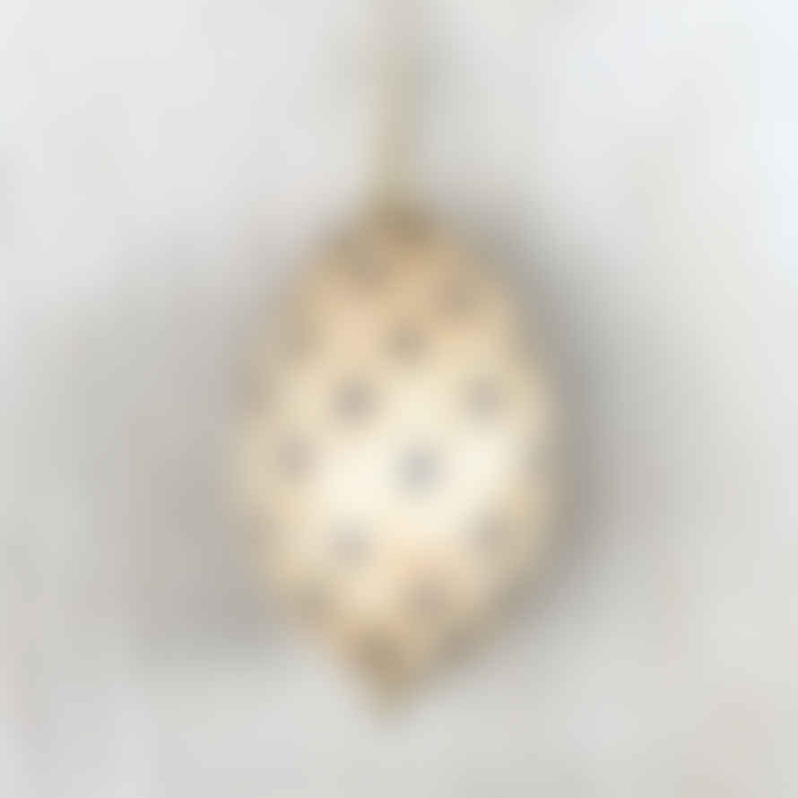East of India Wooden Hanging Egg with Daisy Pattern