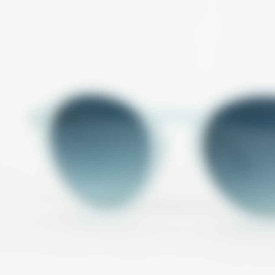 IZIPIZI #D The Retro Sunglasses in Misty Blue
