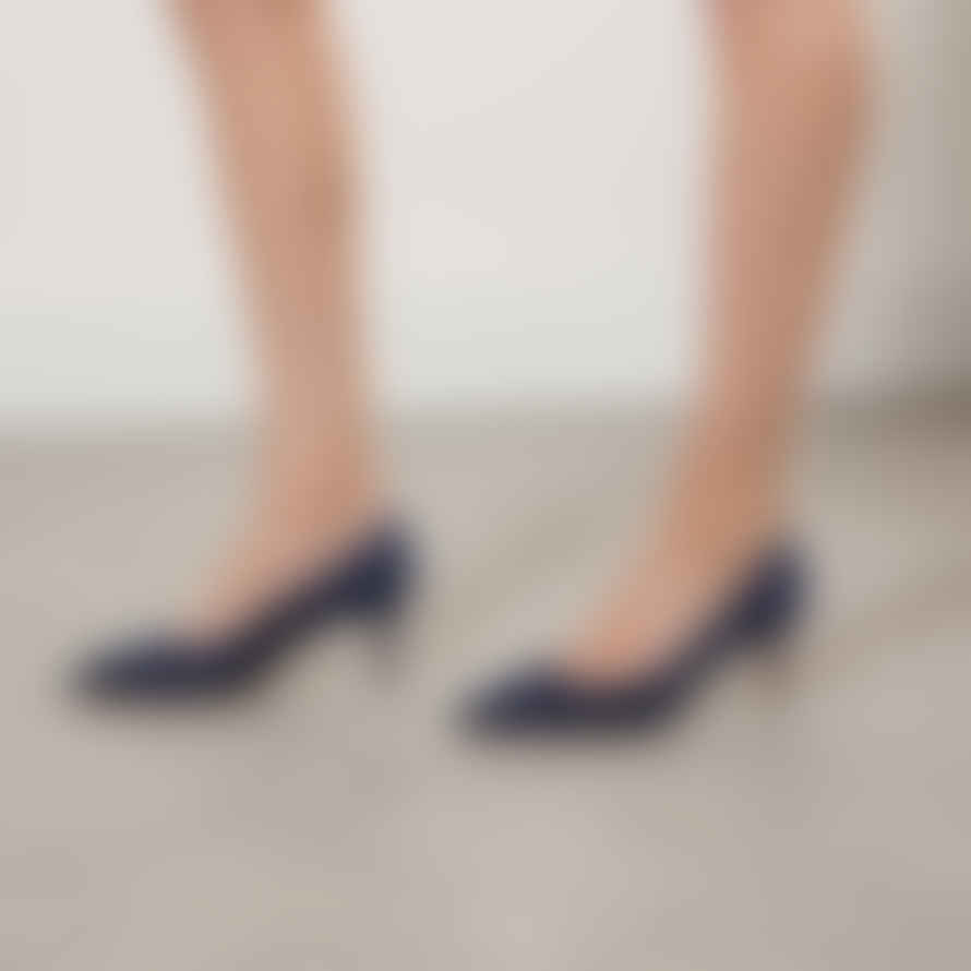 MADE THE EDIT Milly Navy Blue Suede Pump