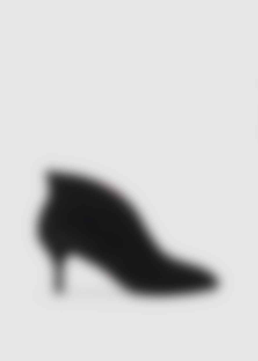 Shoe The Bear Womens Valentine Low Cut Heeled Boots In Black