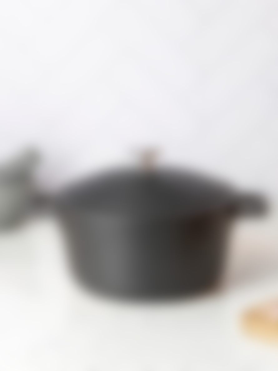 Masterclass Casserole Dish 2.5L - Black