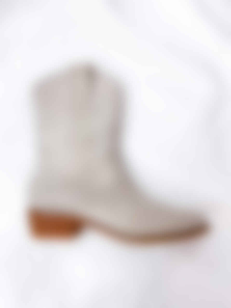 DWRS Sandstone Suede Western Boots - Sand