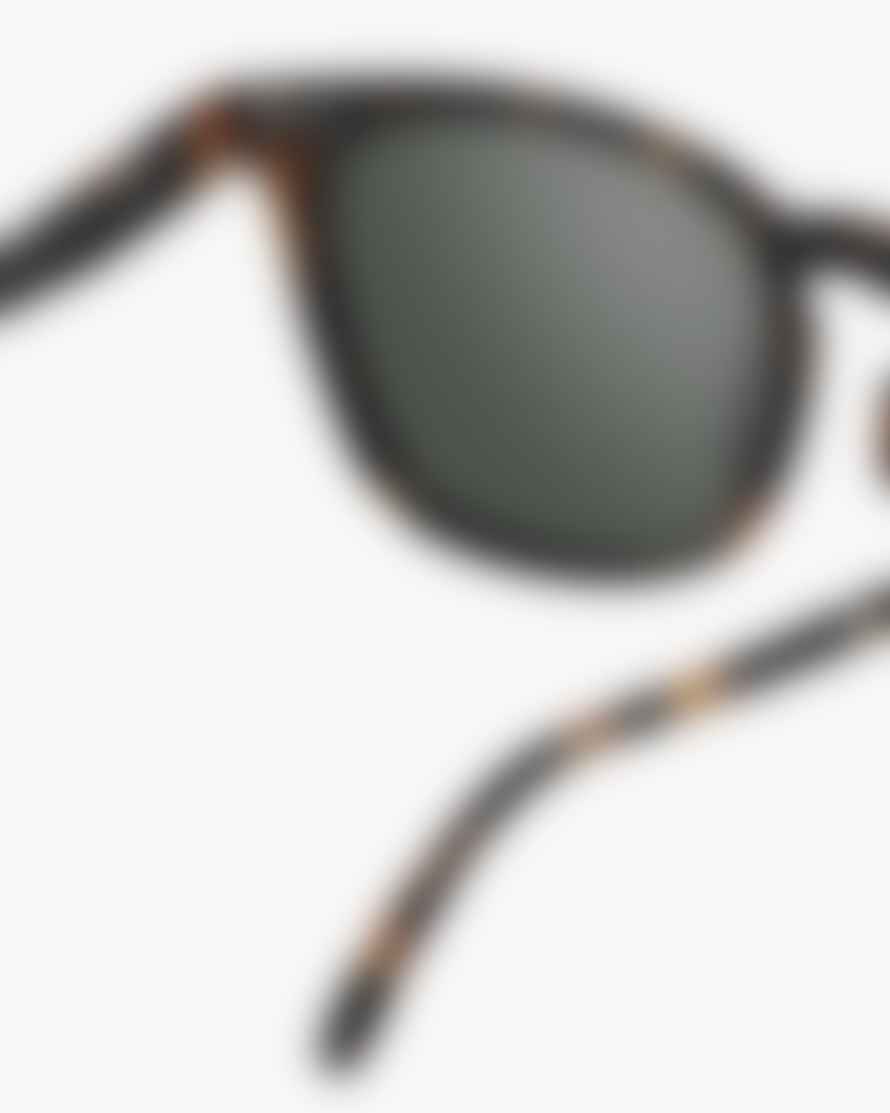 IZIPIZI Model E Tortoise Printed Sunglasses with Green Lenses