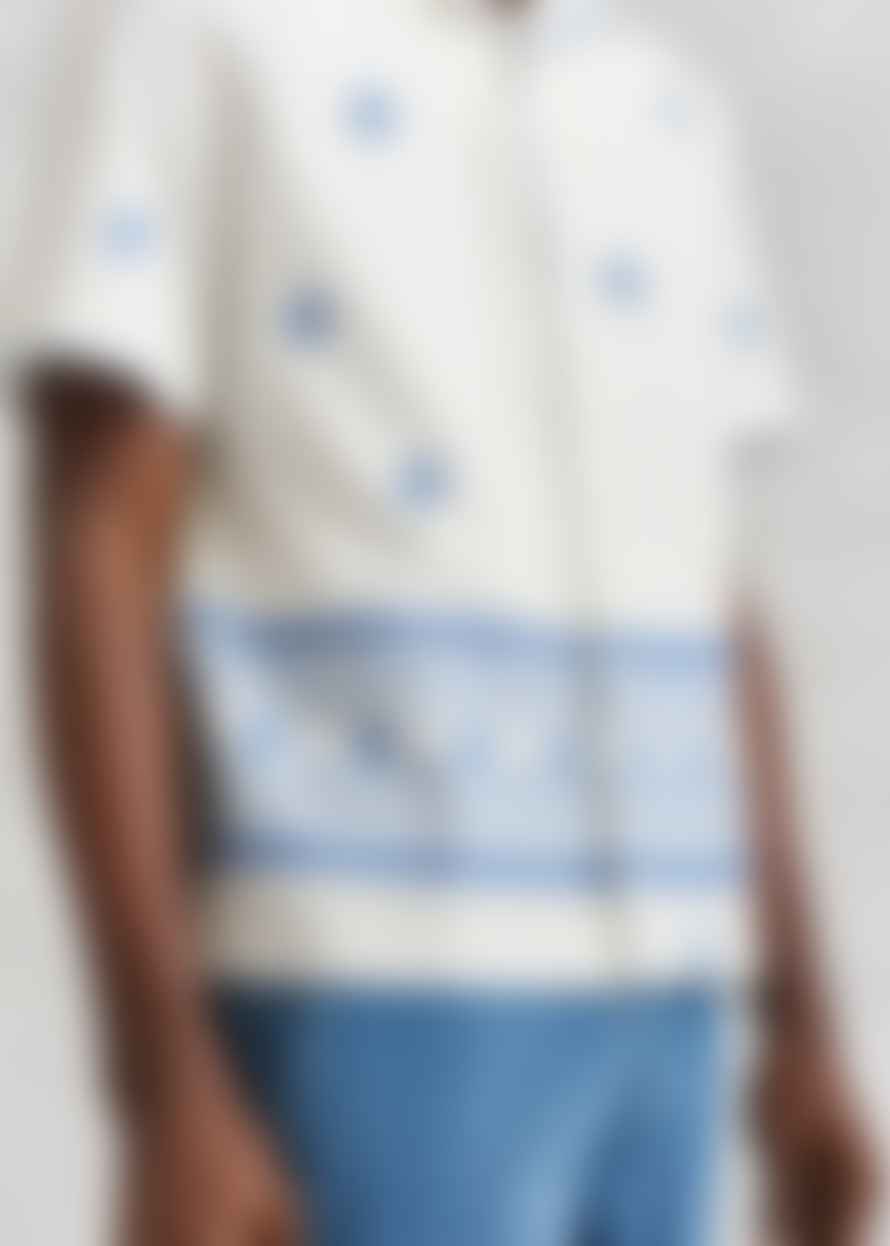 Wax London Mens Didcot Daisy Embroidery Short Sleeve Shirt In Ecru Blue
