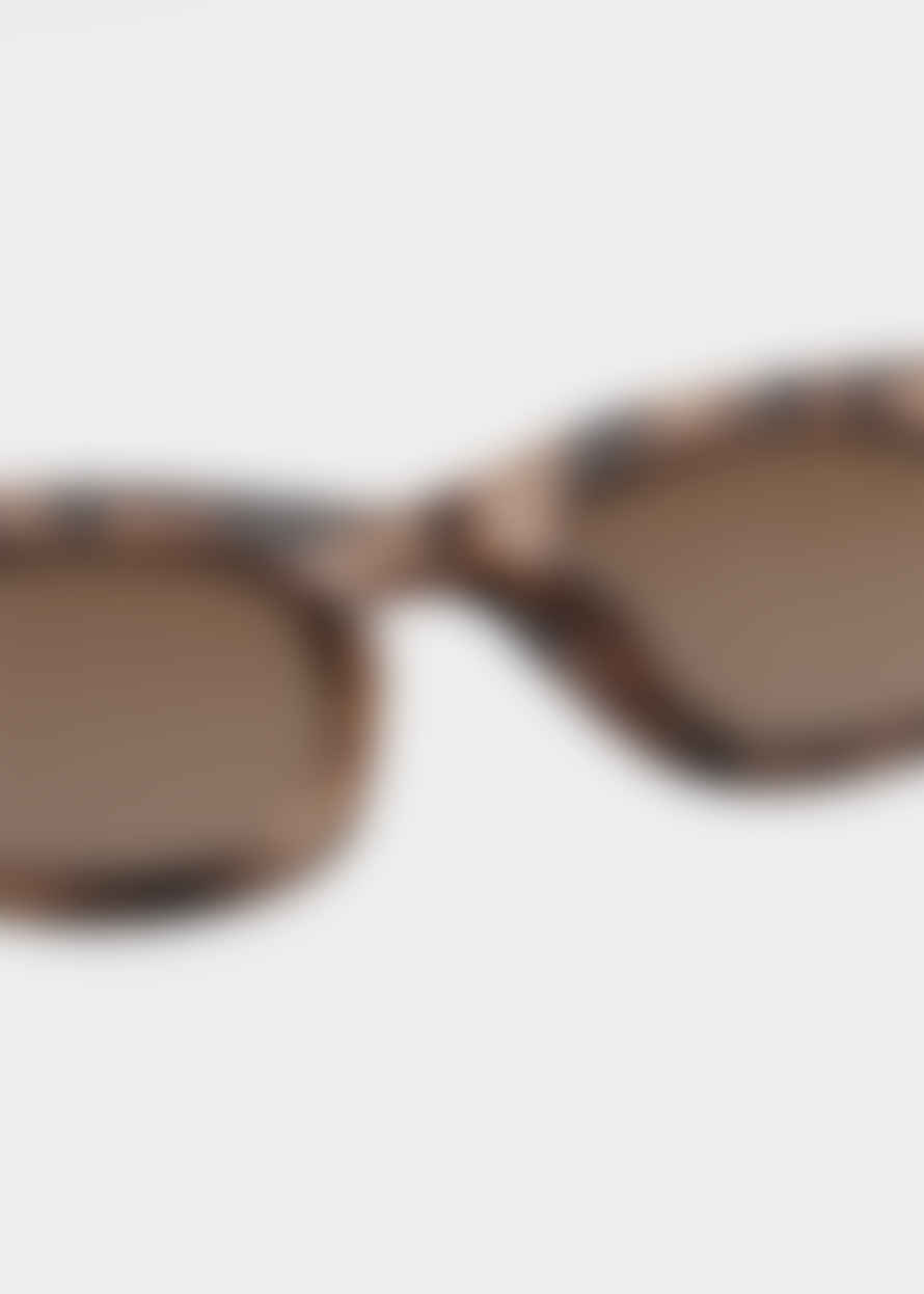 A Kjærbede Lane Sunglasses - Coquina