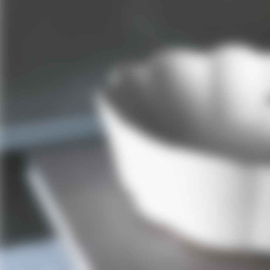Storefactory LIDATORP DAISY Ceramic Candlestick Dish - white 