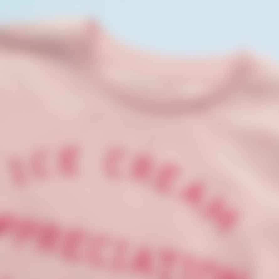 ALPHABETBAGS Ice Cream Appreciation Society - Kid's T-Shirt Heather Pink