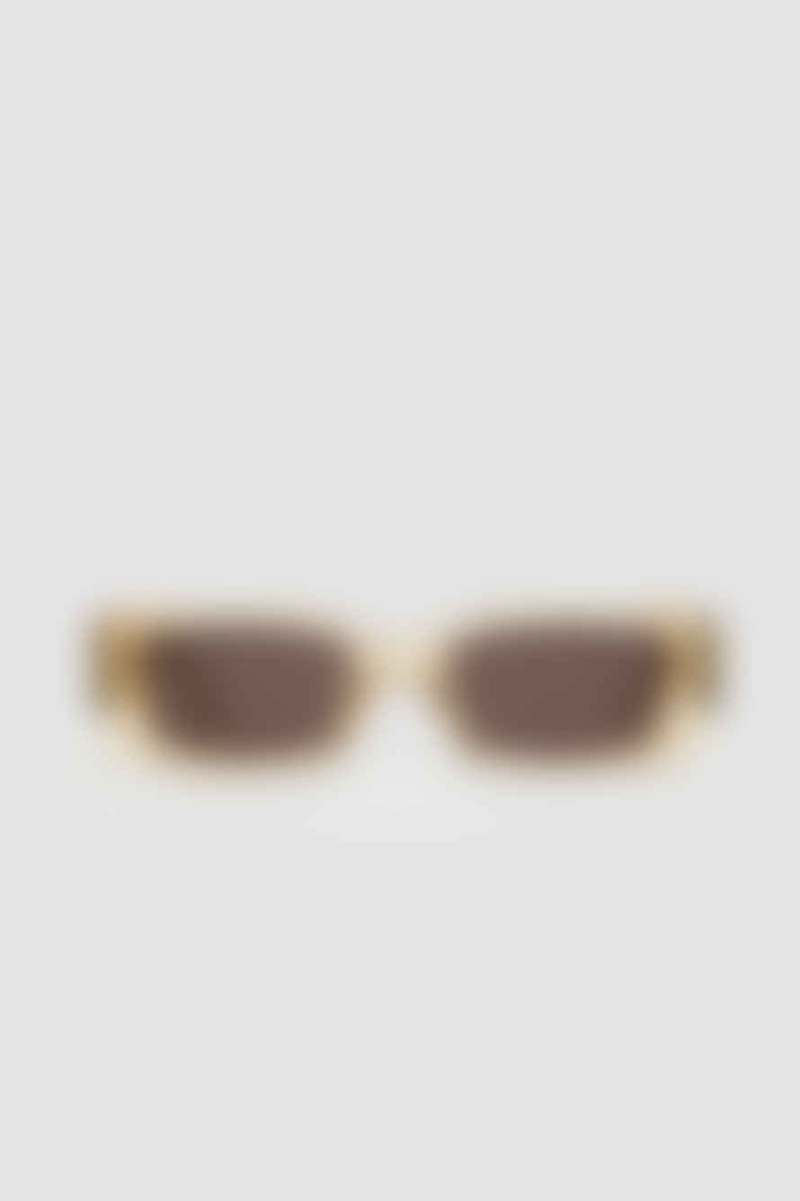 A KIND OF GUISE Odessa Sunglasses Miel/ Dark Grey