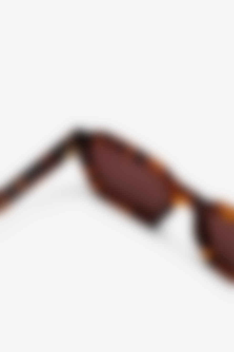 MESSYWEEKEND Brown Tortoise Anthony Sunglasses