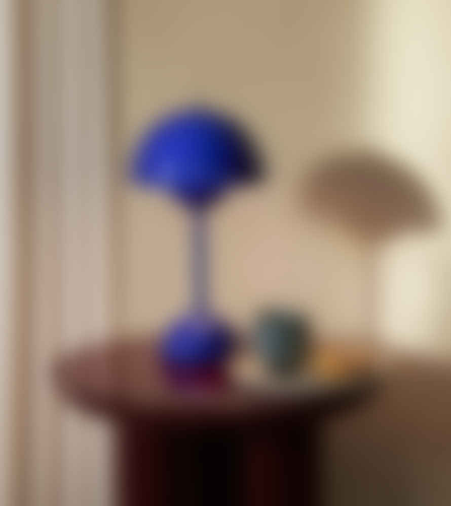 &Tradition Cobalt Blue  Flowerpot VP9 Lamp