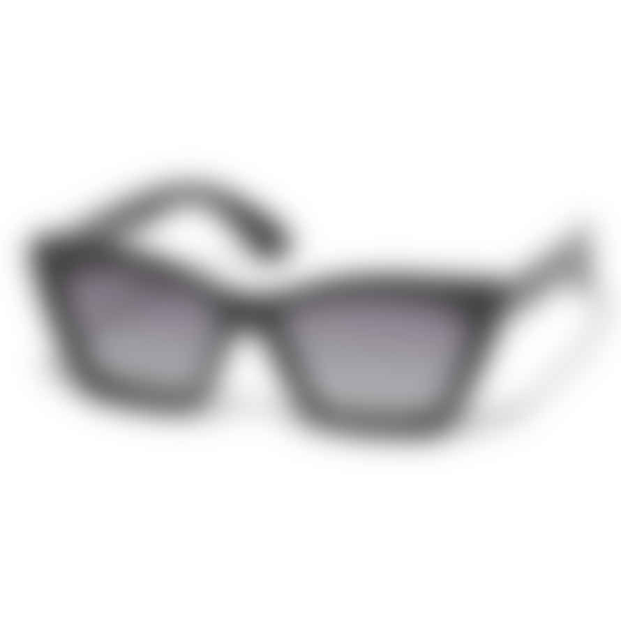 Pilgrim Dakota Sunglasses - Black