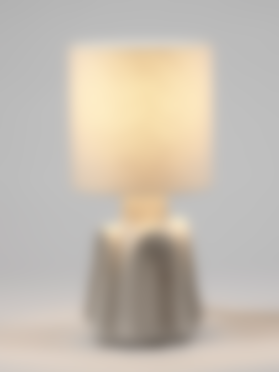 12 Billy Table Lamp