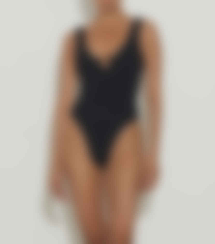 Hunza G - Celine Crinkle Swimsuit - Black