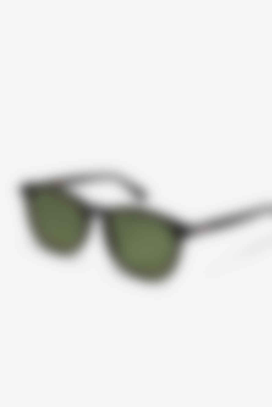 MESSYWEEKEND Green Black Sean Sunglasses
