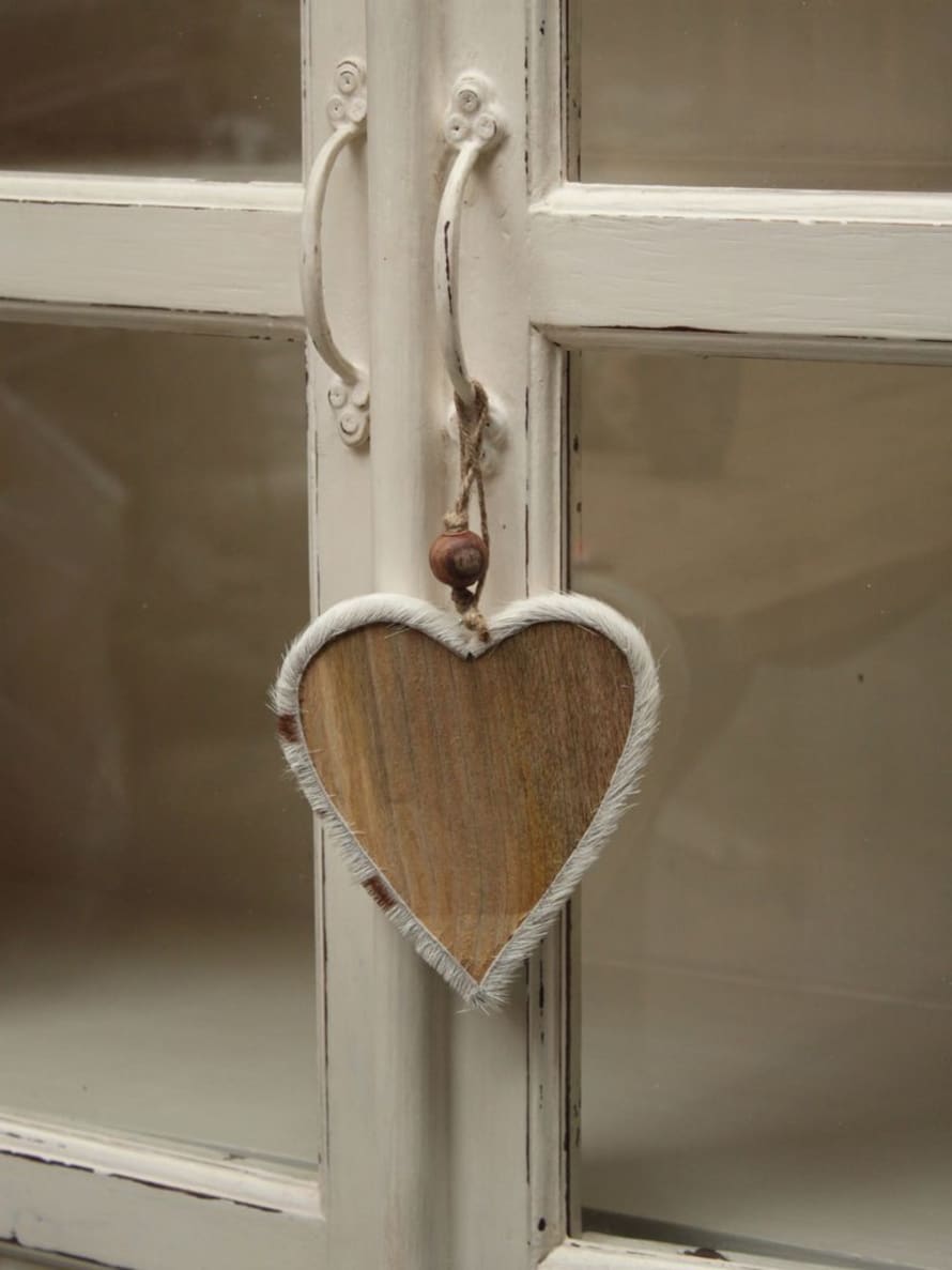 Chehoma Small Cow Skin Hanging Wood Heart
