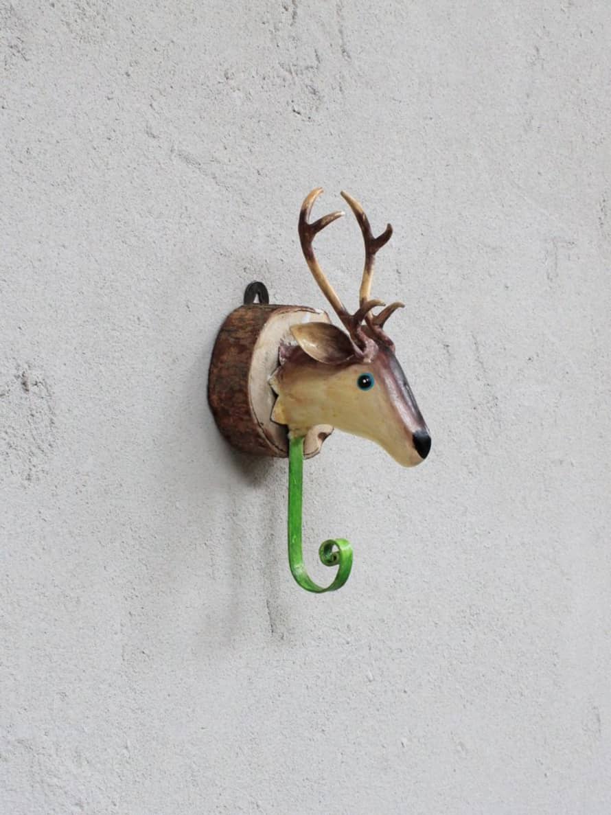 Chehoma Green and Natural Deer Head Hook