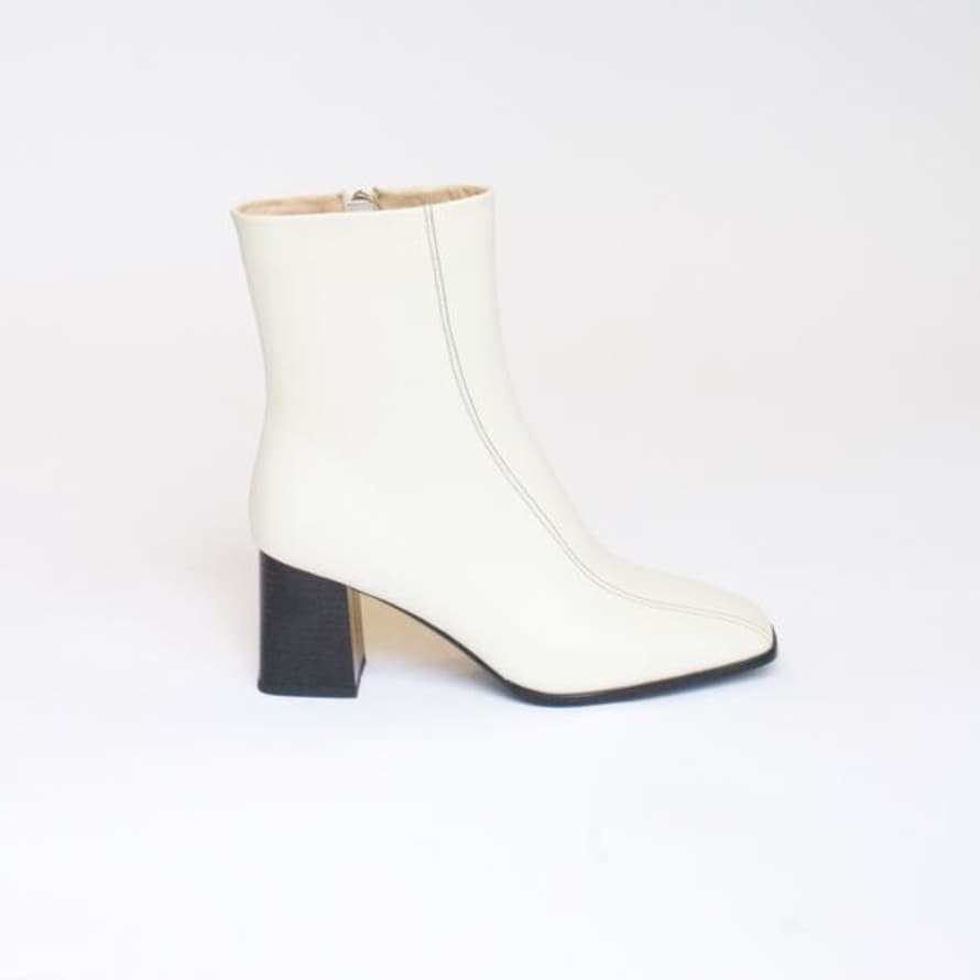 Collection & Co Roka Boot Off White