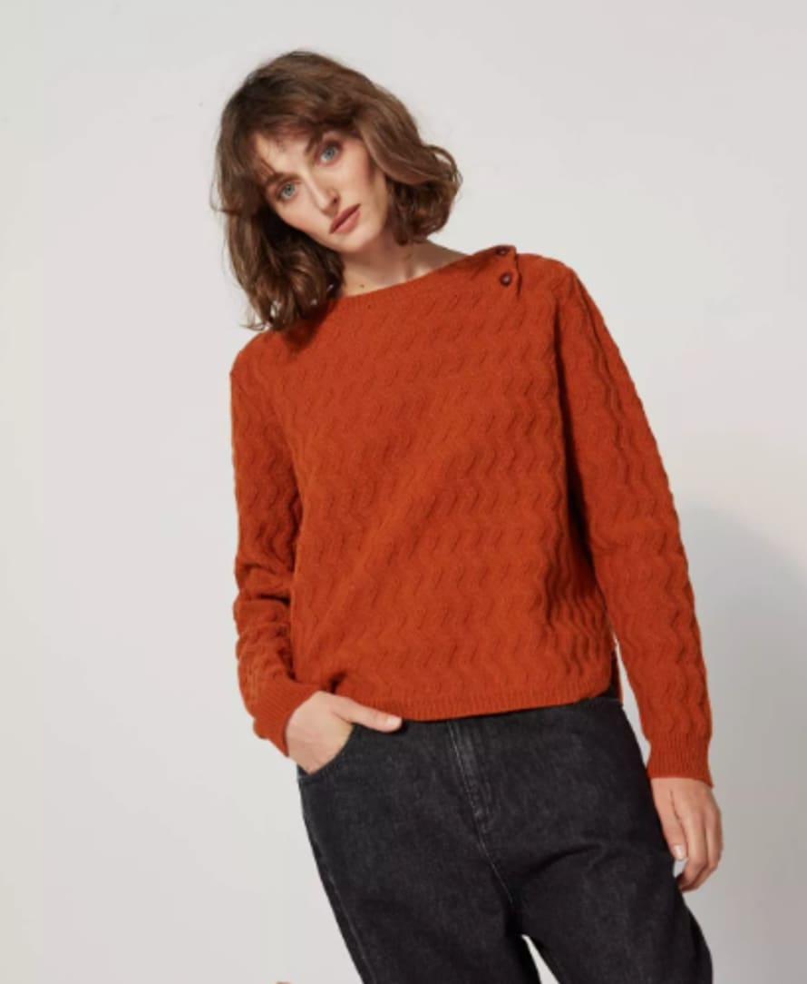Le Mont Saint Michel Sherley Zig-Zag Knit Sweater Curry