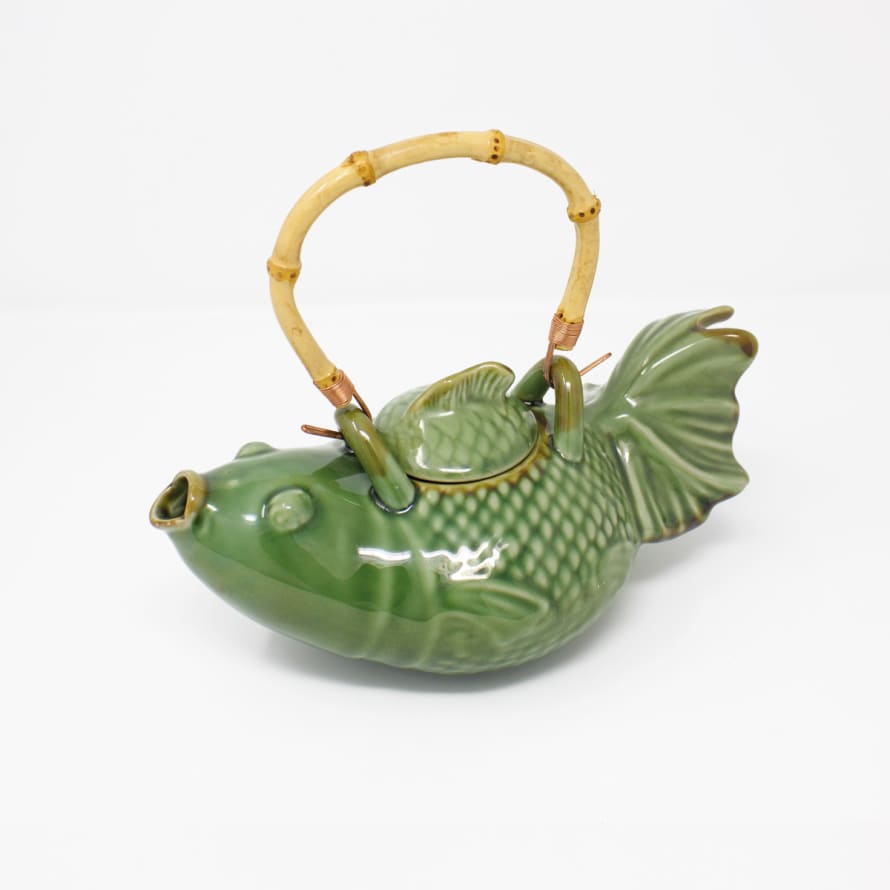 ALKEMI store Blowfish Ceramic Teapot with Bamboo Handle 