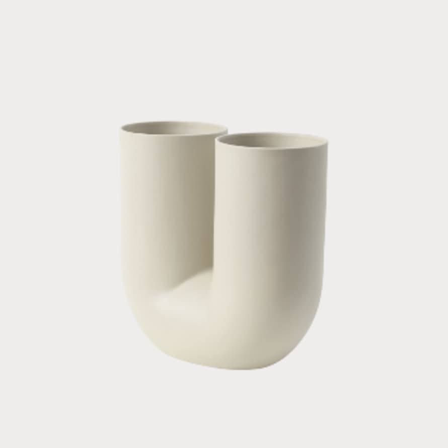 Muuto Sand pigmented porcelain Vase Kink